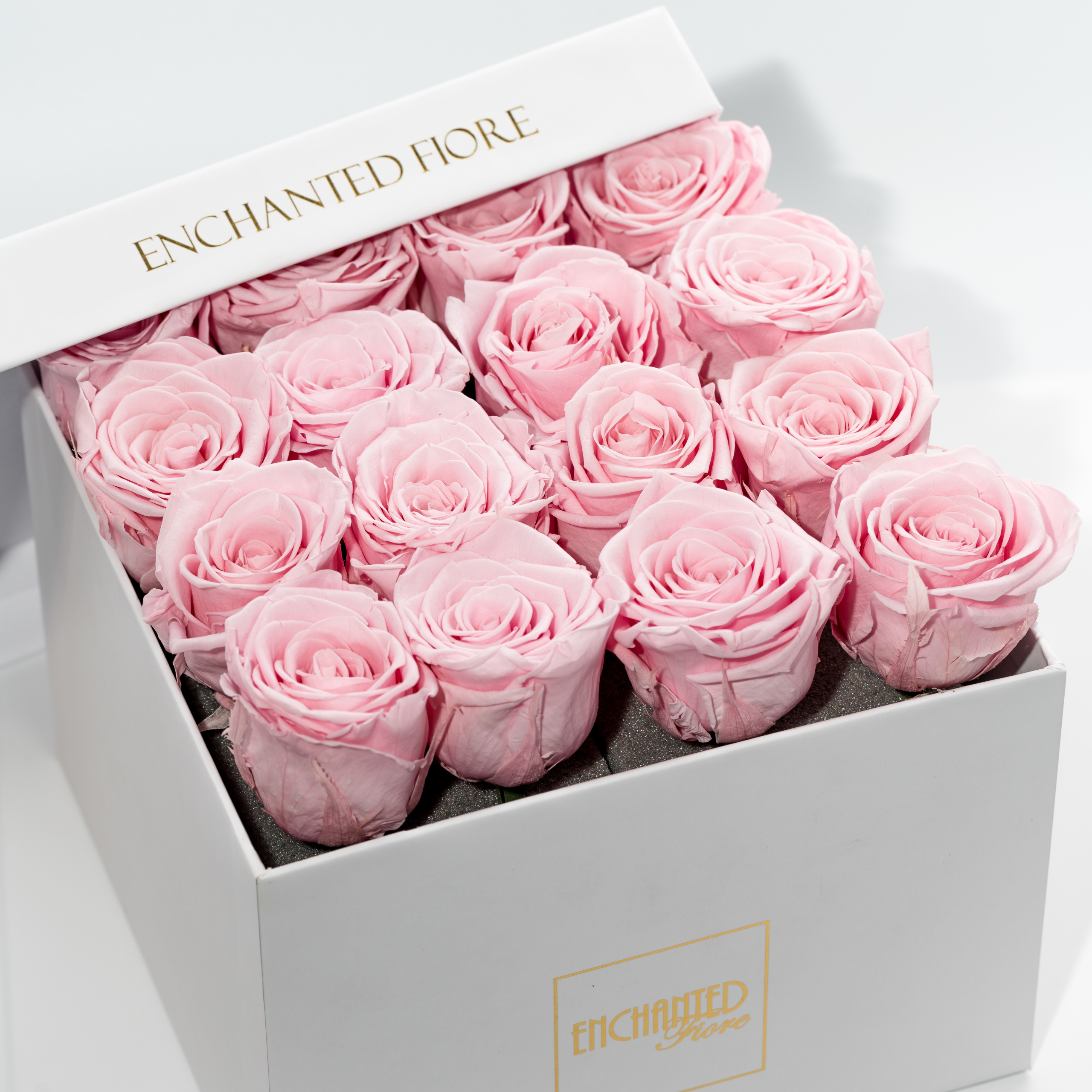 Boxed Preserved Roses